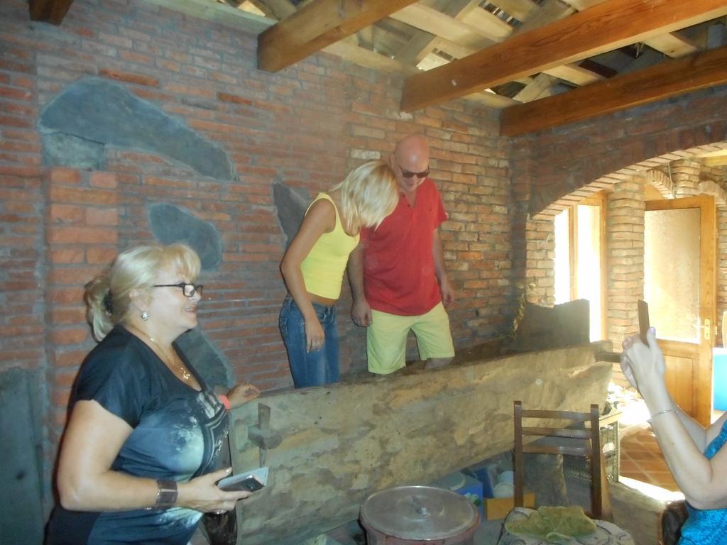 Nona Guest House Shilda Zewnętrze zdjęcie